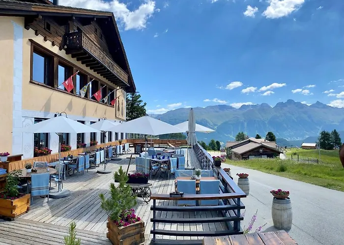 Hotel Salastrains